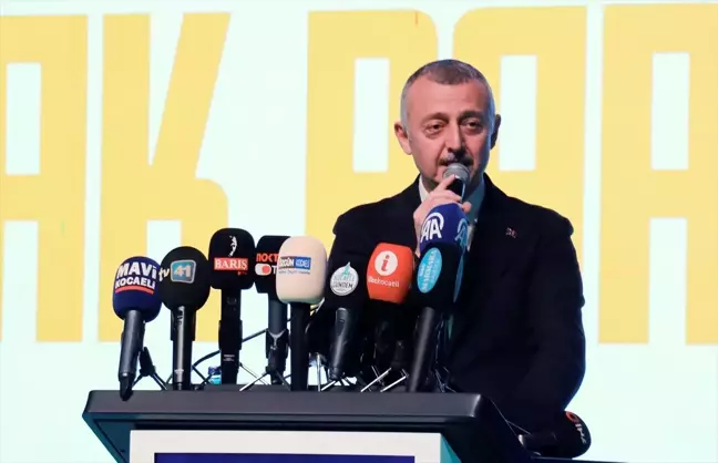 AK Parti İzmit 6. Olağan İlçe Kongresi yapıldı