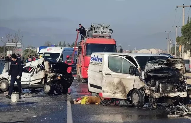 Muğla'da Zincirleme Trafik Kazası: 7 Yaralı