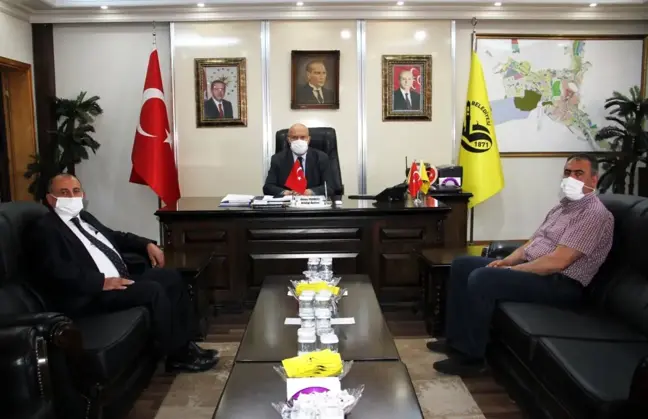 PTT Başmüdüründen Başkan Pekmezci'ye ziyaret