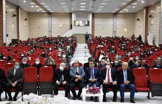 Erzincan'da Demokrasi ve İnsan Hakları Günü kutlandı