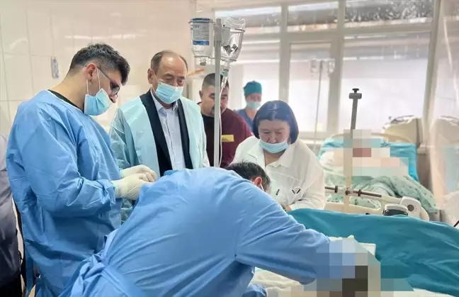 Kırgızistan'daki yangında yaralanan 2 kişi Türkiye'ye nakledilecek