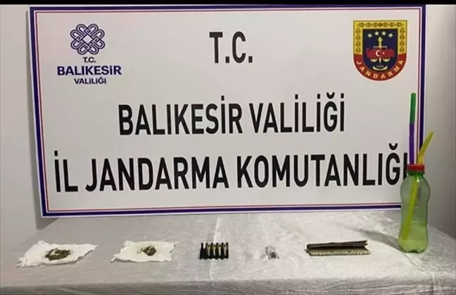 Balıkesir Gömeç'te Uyuşturucu Operasyonu: 4 Zanlı Gözaltına Alındı