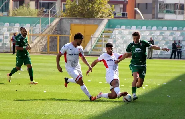 Amasyaspor, Balıkesirspor'u 2-1 Yenerek Üç Puan Aldı