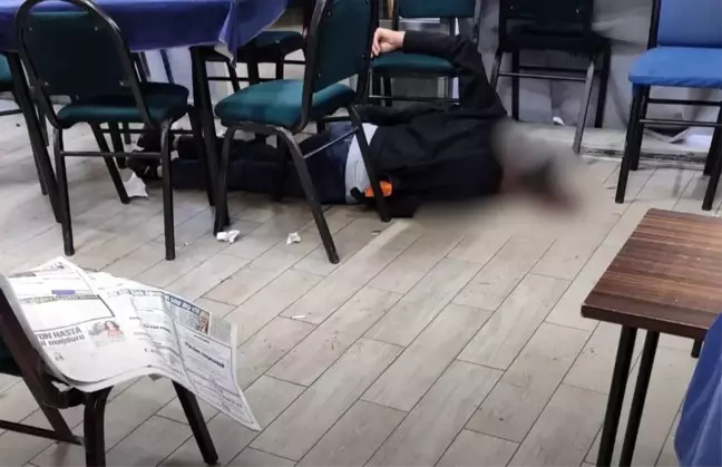 İzmir'de Kahvehanede Namus Meselesi Cinayeti