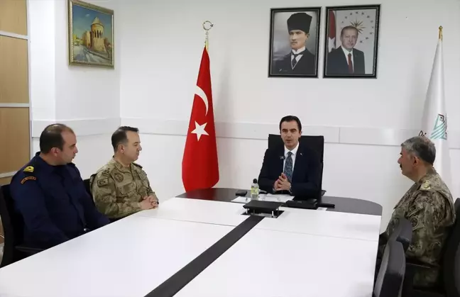 Bitlis'te Asayiş ve Güvenlik Bilgilendirme Toplantısı Yapıldı