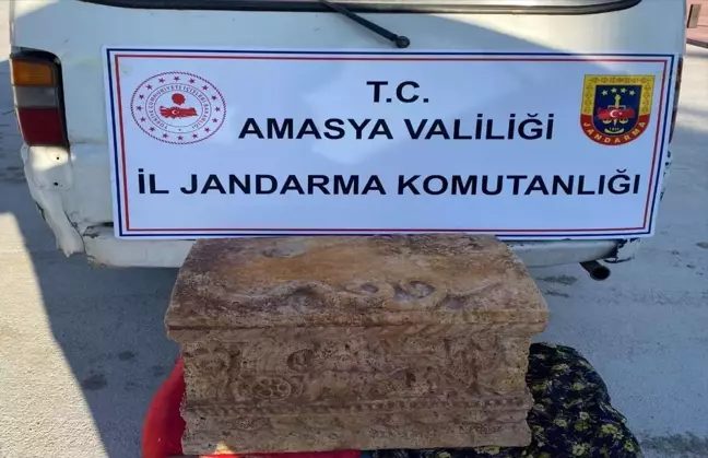 Amasya'da Roma Dönemine Ait Mini Lahit Ele Geçirildi
