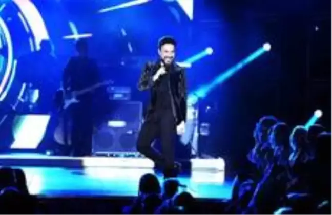 Megastar Tarkan'dan Monte Carlo'da muhteşem konser