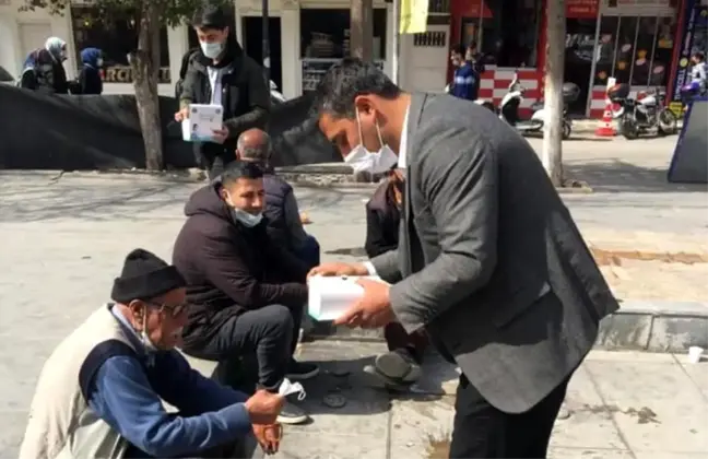 Kahta'da 5 bin adet maske dağıtıldı