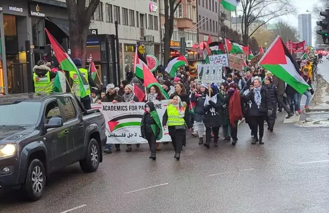 İsveç'te İsrail Protestosu: Filistin'e Destek İçin Gösteri
