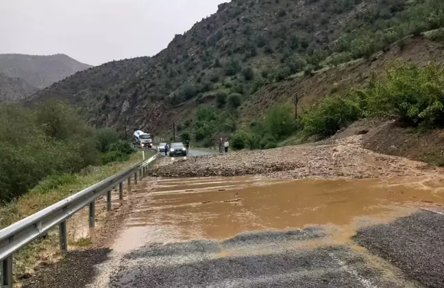 Erzurum'da Sağanak Yağış Sel ve Heyelanlara Neden Oldu