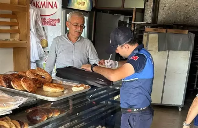 Kaş'ta Zabıta Ekipleri Ekmek Fırınlarını Denetledi