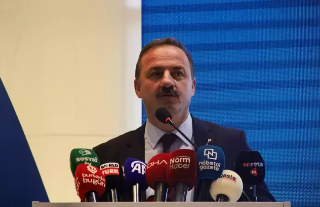 A Parti Genel Başkanı Yavuz Ağıralioğlu Bursa'da Partililerle Bir Araya Geldi