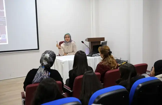 Muş'ta Şiddetsiz İletişim Semineri Düzenlendi