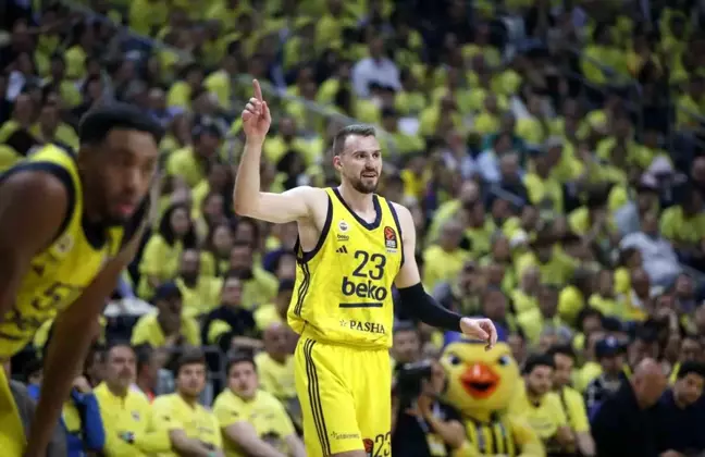 Fenerbahçe Beko, Euroleague Play-off İlk Maçında Paris Basket'i Yendi