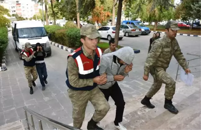 Yollardaki Demir Bariyerleri Çalan 2 Kişi Tutuklandı