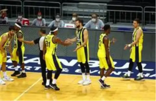 Fenerbahçe Beko, Beşiktaş'ı hazırlık maçında mağlup etti