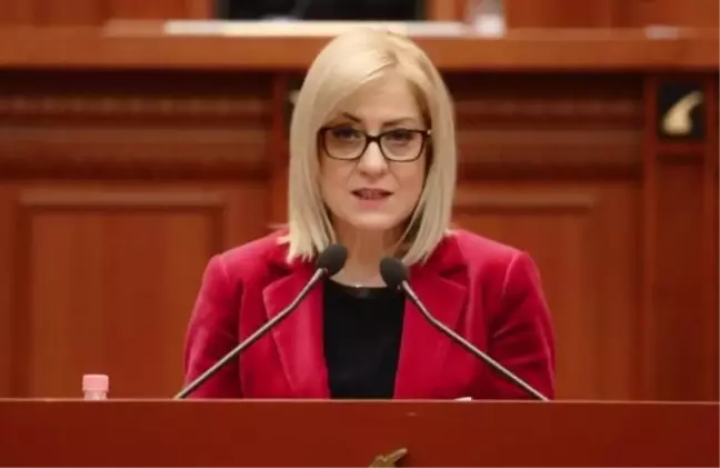 Arnavutluk Meclis Başkanı kimdir? Lindita Nikolla kimdir?