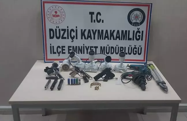 Düziçi ilçesinde iş yerine ait 4 güvenlik kamerasını çalan 2 zanlı cezaevine gönderildi