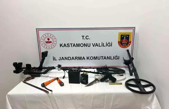 Kastamonu'da İzinsiz Kazı Yapan 4 Kişi Yakalandı