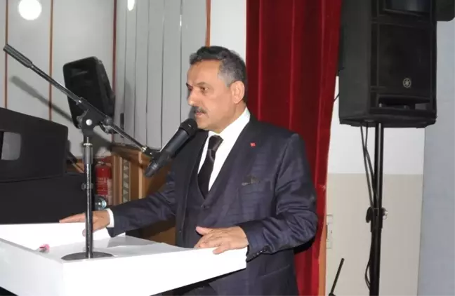 Vali Kaymak'tan Gençlere Çağrı