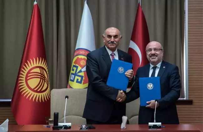 KAYÜ Rektörü Karamustafa, Kırgızistan'da