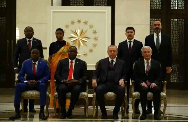 Cumhurbaşkanı Erdoğan Burundi Büyükelçisi Bikebako'yu kabul etti