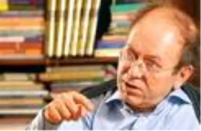 Yusuf Kaplan kimdir? Yusuf Kaplan yazıları, kitapları nelerdir? Yusuf Kaplan 100 kitap listesi içerisinde neler yer alıyor?