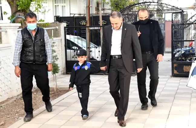 Sınır ötesinde görev yapan kahramanın oğlundan ilginç istek