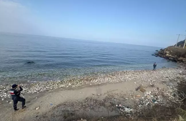 Marmara Denizi'nde Batan Gemi İçin Arama Kurtarma Çalışmaları Devam Ediyor