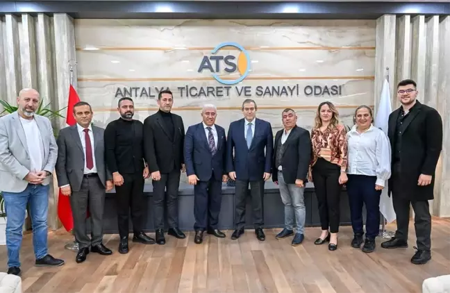 Çorumlu İş İnsanları Antalya'da Ticaret Düzeyini Yükseltiyor