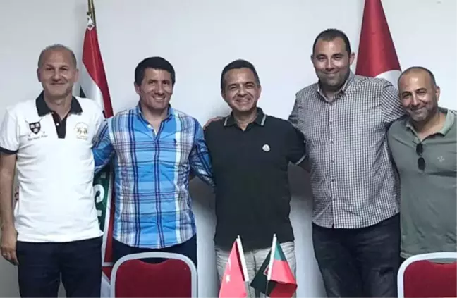 Karşıyaka'da Futbol İsmet Arzuman'a Emanet