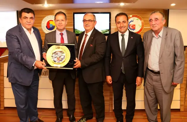 Rize'de Torbalı rüzgarı
