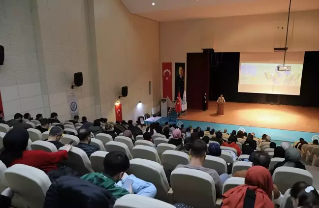 Bitlis Eren Üniversitesi'nde Sosyal Hizmet Günü Etkinliği Düzenlendi