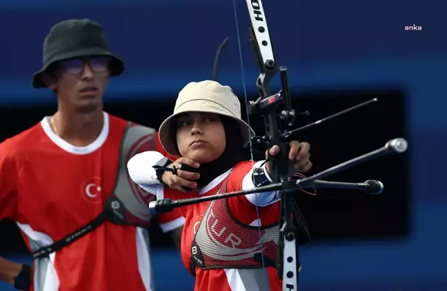 Mete Gazoz ve Elif Berra Gökkır, Paris 2024 Olimpiyatları'nda karışık takımlarda Japonya'ya mağlup oldu