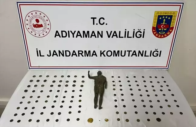 Adıyaman'da Tarihi Eser Kaçakçılığı Operasyonu: 4 Şüpheli Yakalandı