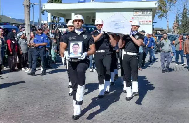 Görev Başındayken Kalp Krizi Geçiren Komiser Toprağa Verildi