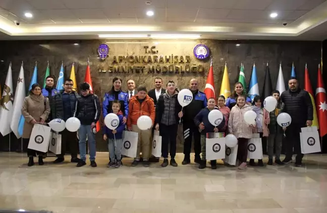 İl Emniyet Müdürü Mahmut Ay, Engelliler Günü'nde Özel Öğrencilerle Buluştu