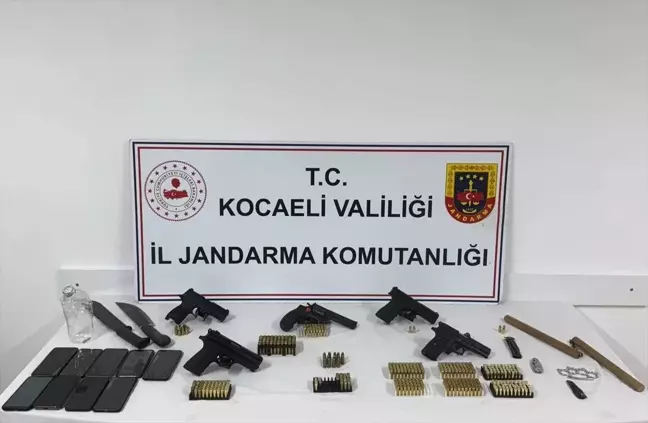 Kocaeli'de Silah Kaçakçılığı Operasyonu: 22 Gözaltı, 5 Tutuklama