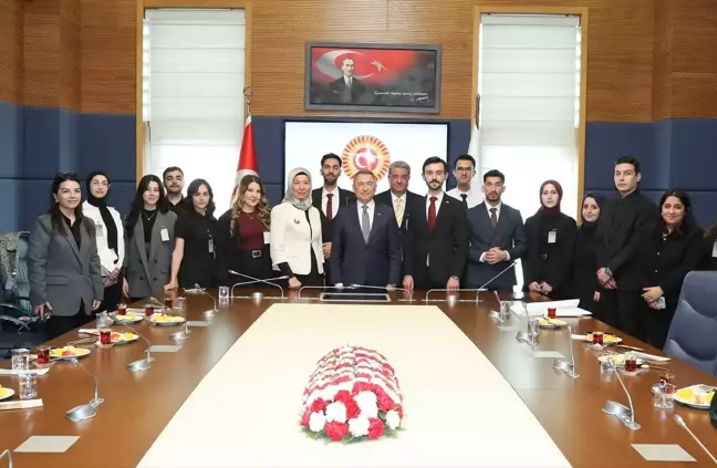 KAEÜ Öğrencileri Diplomatlık Kariyerine Hazırlanıyor