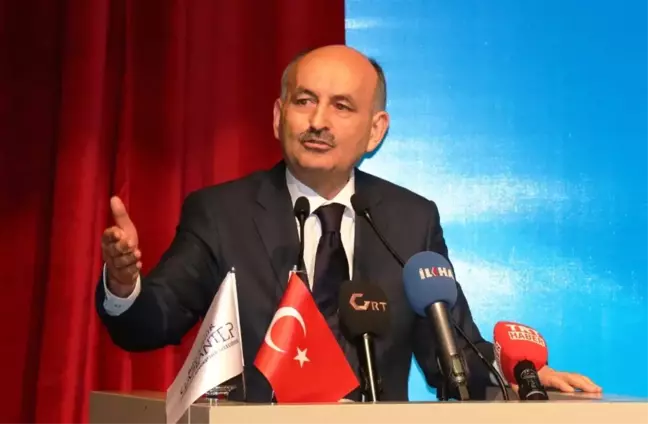 Bakan Müezzinoğlu, Sağlık Temsilcileri ile Bir Araya Geldi