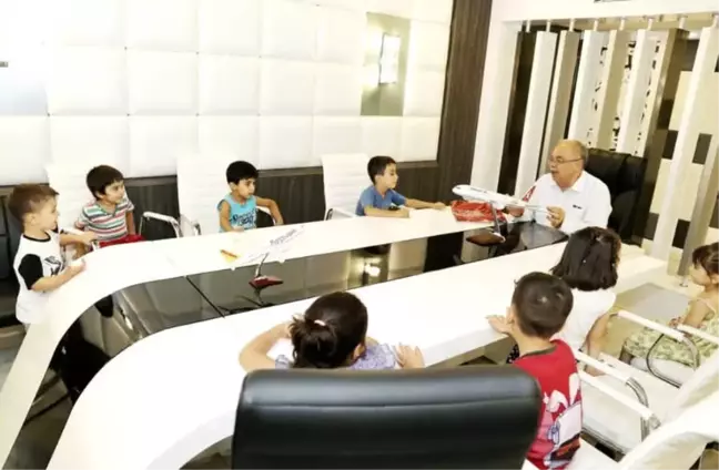 Minik Öğrenciler Kutlu ile Bir Araya Geldi
