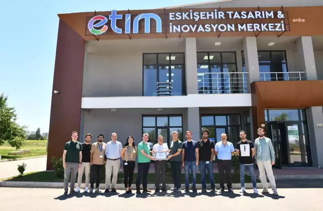 Eskişehir haberleri: Başkan Ataç'tan Eskişehir Tasarım İnovasyon Merkezi'ne Ziyaret