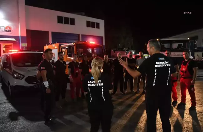 Kadıköy Belediyesi Yangın Söndürme Ekibi Çanakkale'ye Yardıma Gitti