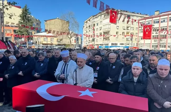 Pençe-Kilit Harekatı'nda şehit olan Piyade Uzman Çavuş Ahmet Köroğlu Giresun'da defnedildi