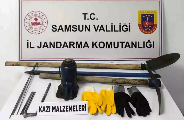 Samsun'da Kaçak Kazı Yapan 3 Kişi Jandarma Tarafından Yakalandı