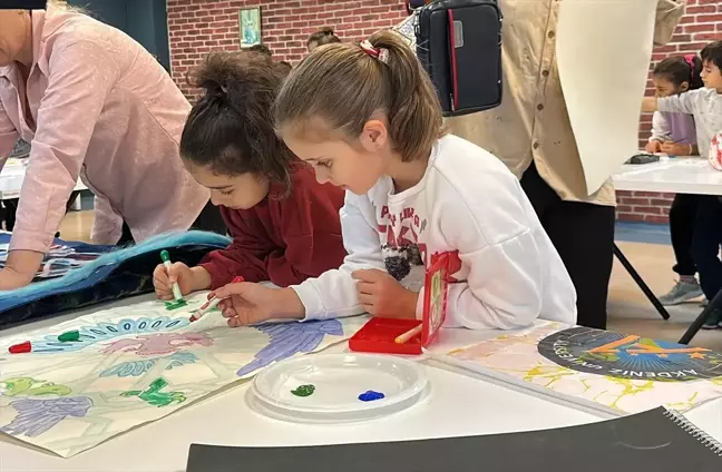 Akdeniz Üniversitesi'nde Çocuklara Yönelik Geleneksel Sanat Etkinliği