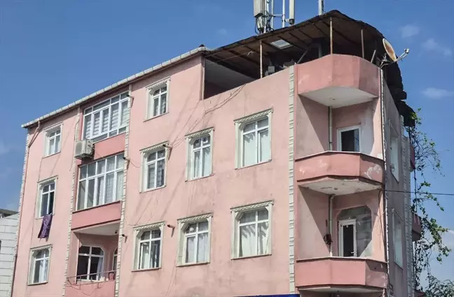 İstanbul'da Deprem Sonrası Hasar Tespit Çalışmaları Devam Ediyor