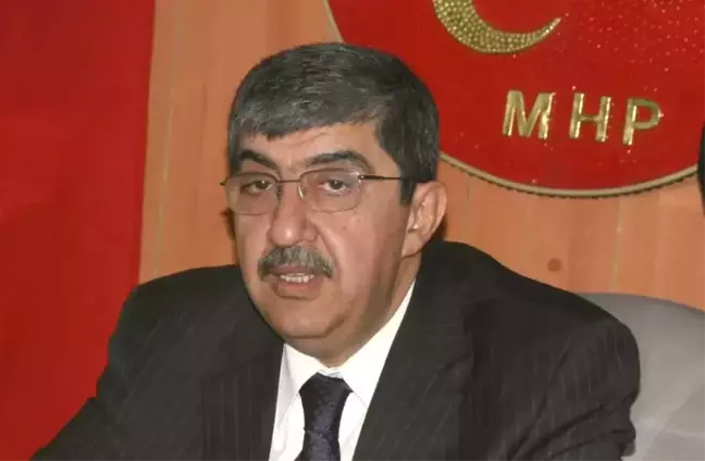 MHP'li Eski Milletvekili Mehmet Ekici Hayatını Kaybetti