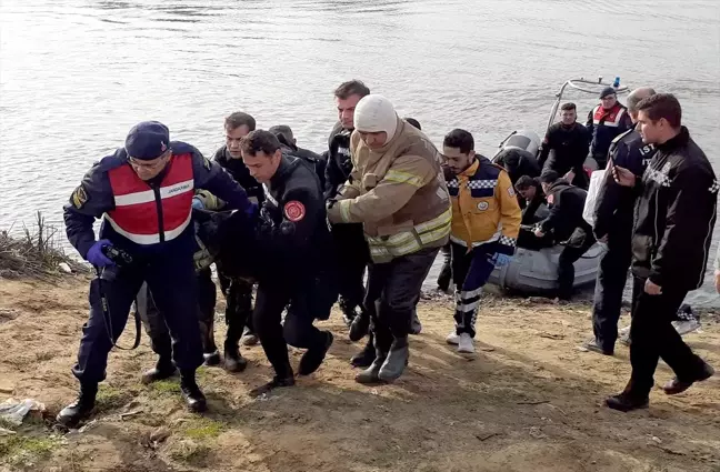 Terkos Gölü'nde kaybolan 2 kişinin cesedi morga kaldırıldı
