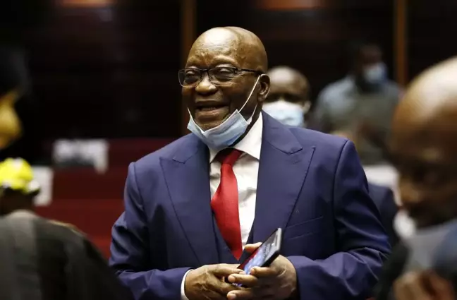 Son dakika haberi: Eski Güney Afrika Cumhurbaşkanı Zuma'ya 15 ay hapis cezası